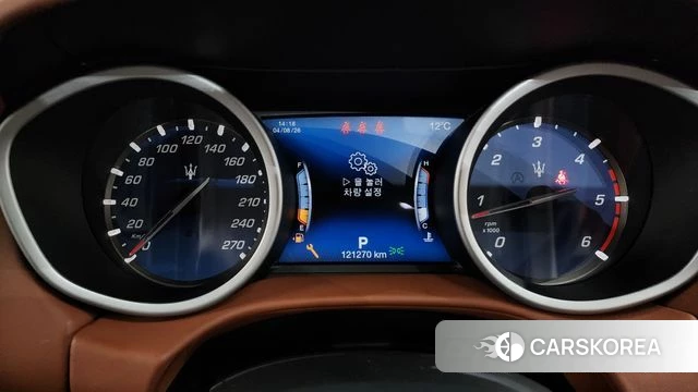 Maserati Ghibli id 3905744 из Кореи 18