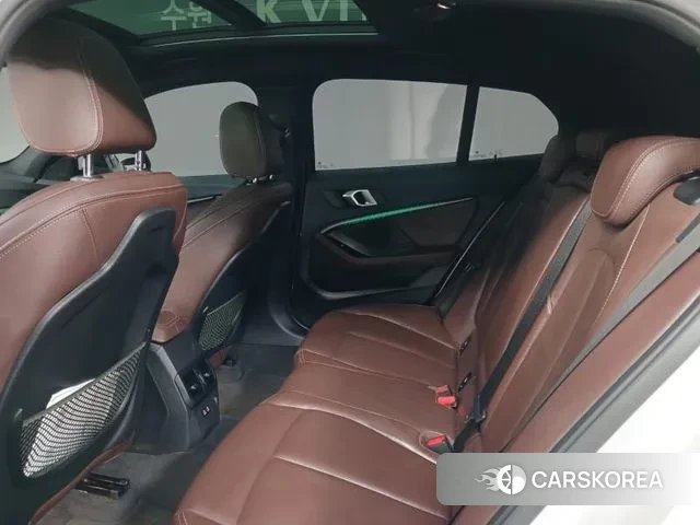 BMW 1 Series (F40) id 3660947 из Кореи 18