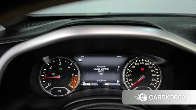 Jeep Renegade id 4180241 из Кореи 18