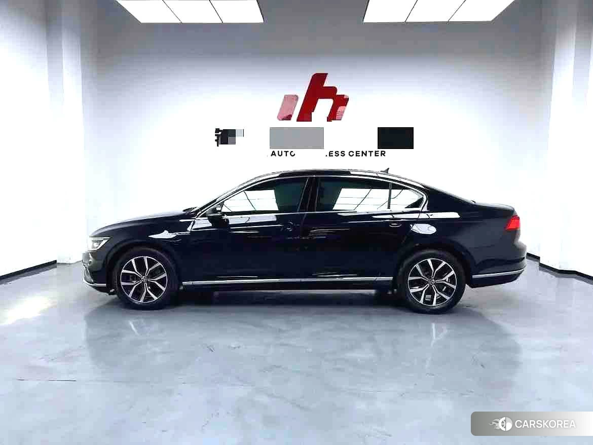 Volkswagen Magotan id 4512749 из Китая 8