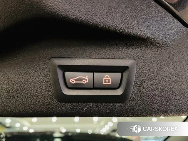 BMW X7 id 4209253 из Китая 18