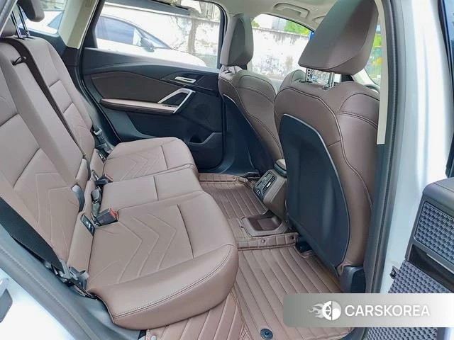 BMW iX1 id 4219932 из Китая 9