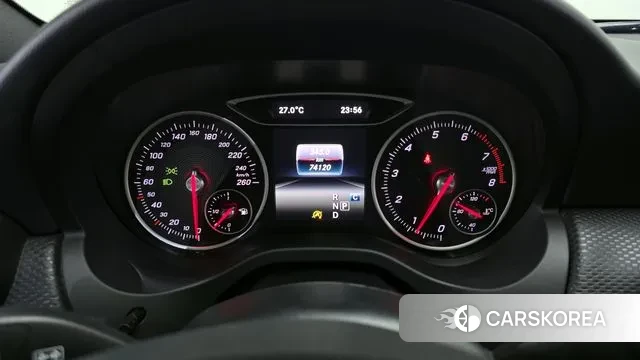 Mercedes-Benz A-Class W176 id 2903028 из Кореи 18