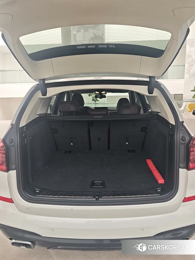 BMW X3 id 4273406 из Китая 21