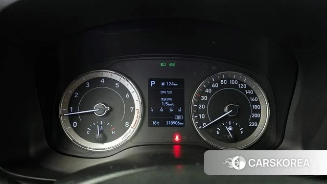 Hyundai Venue id 3844789 из Кореи 18