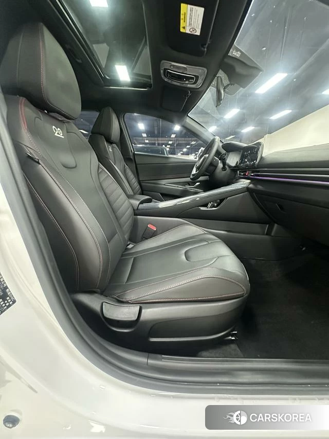 Hyundai Elantra id 4299861 из Китая 20