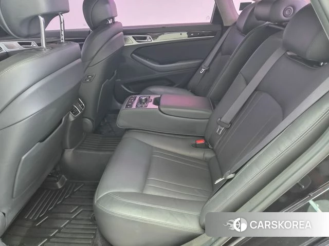 Genesis G80 id 4600125 из Кореи 18