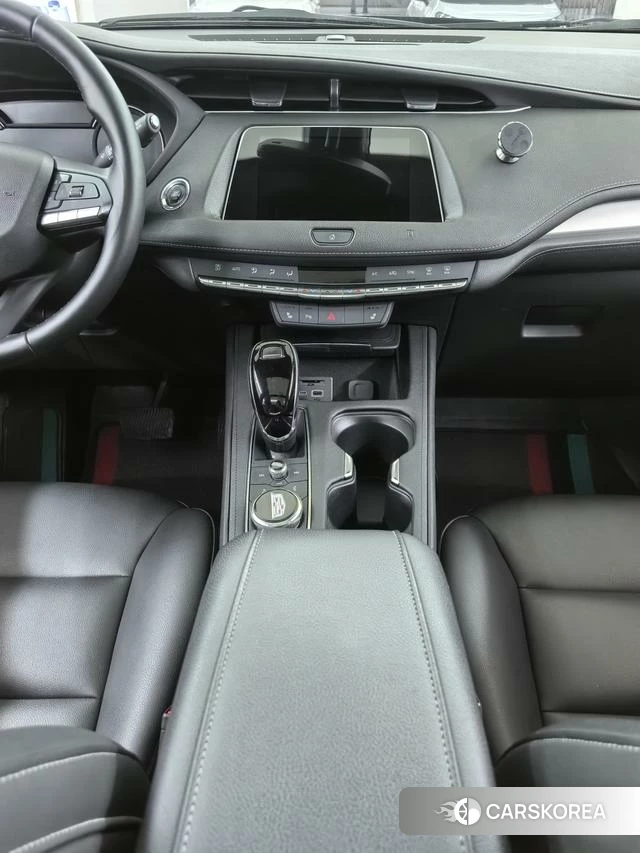 Cadillac XT4 id 4219892 из Китая 14