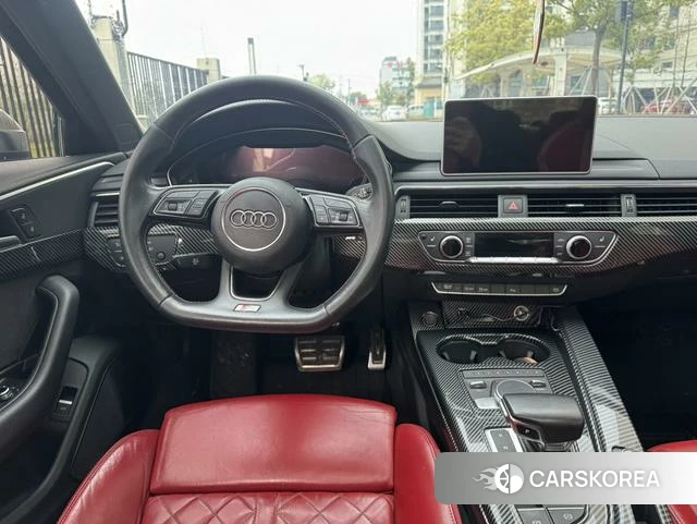 Audi S4 id 3882364 из Китая 11