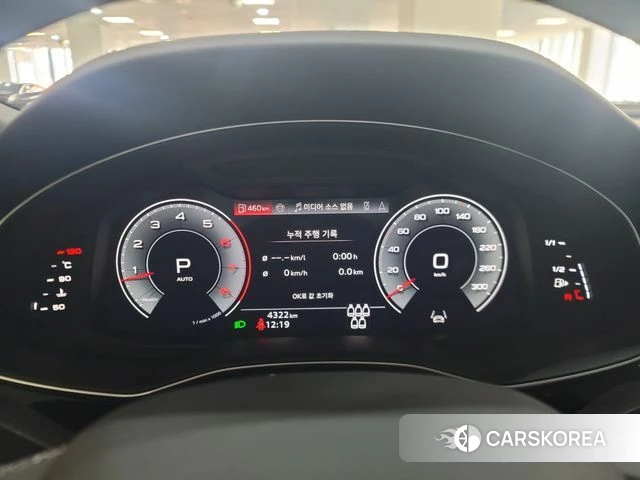 Audi Q7 (4M) id 3963423 из Кореи 18