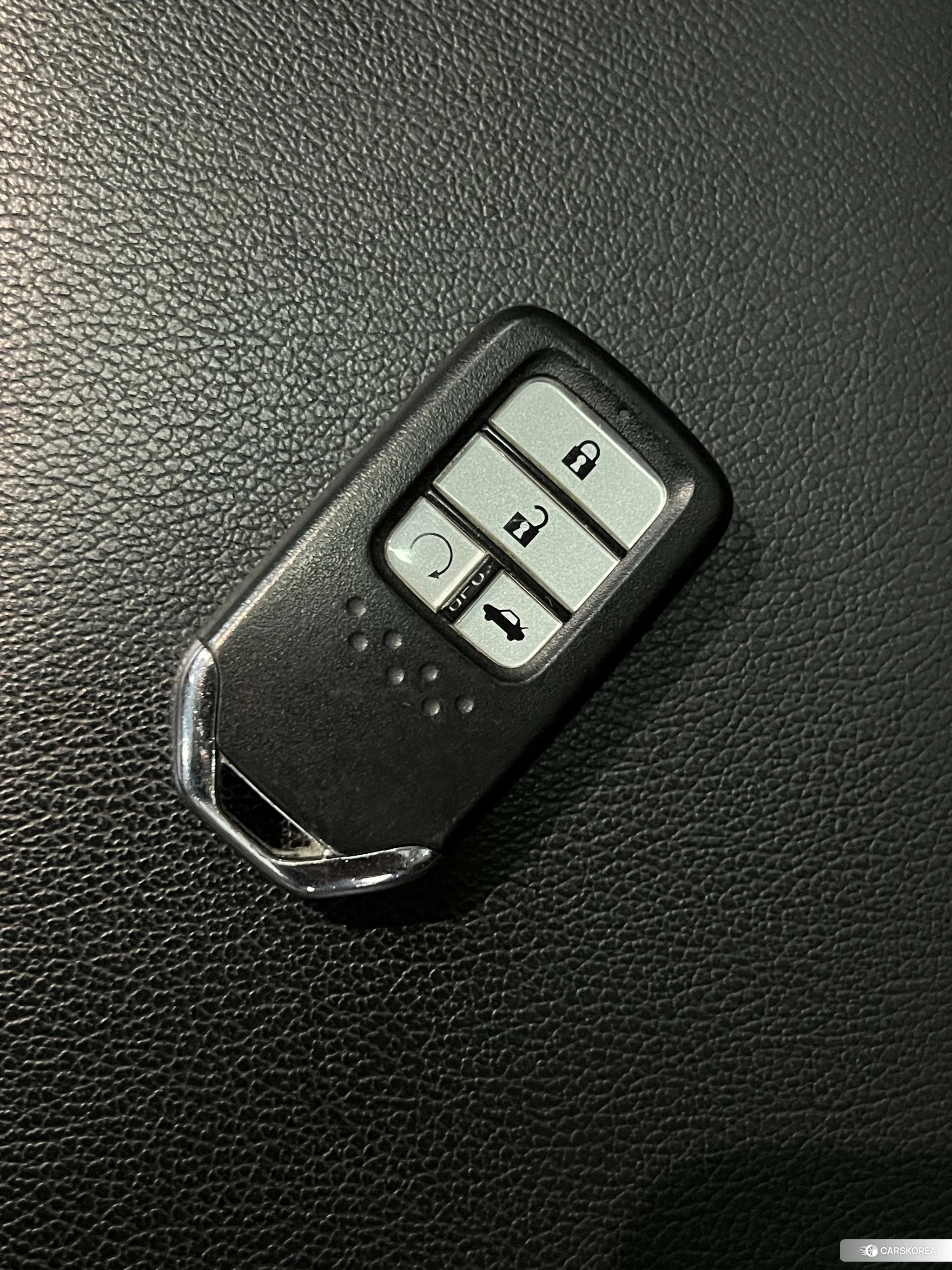 Honda Accord id 4407522 из Китая 18