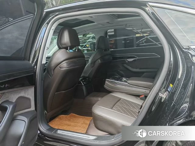 Audi A8 id 4297721 из Китая 8
