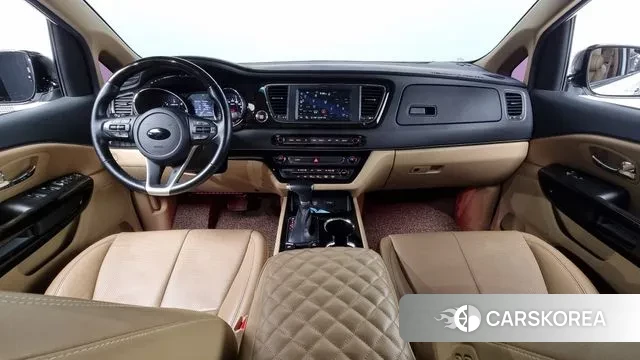 Kia The New Carnival id 3033950 из Кореи 18