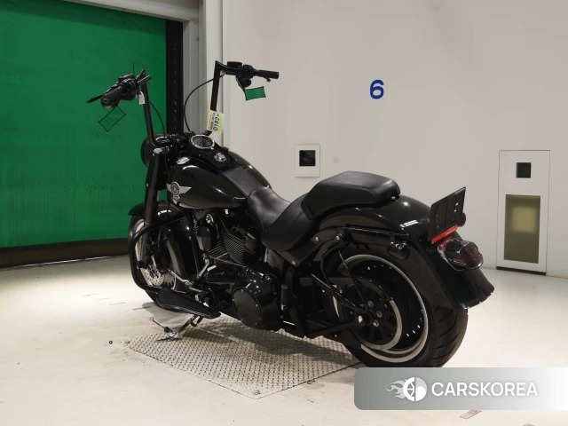 Harley-Davidson Softail Fat Boy S FLSTFBS1800 id 4386884 из Японии 8