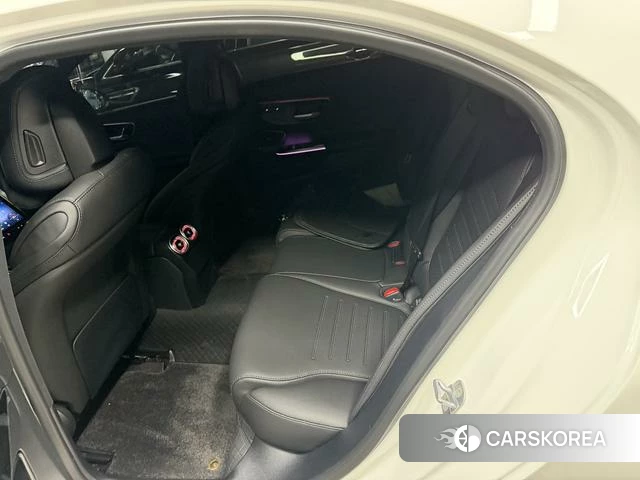 Mercedes-Benz Class C id 4321419 из Китая 8