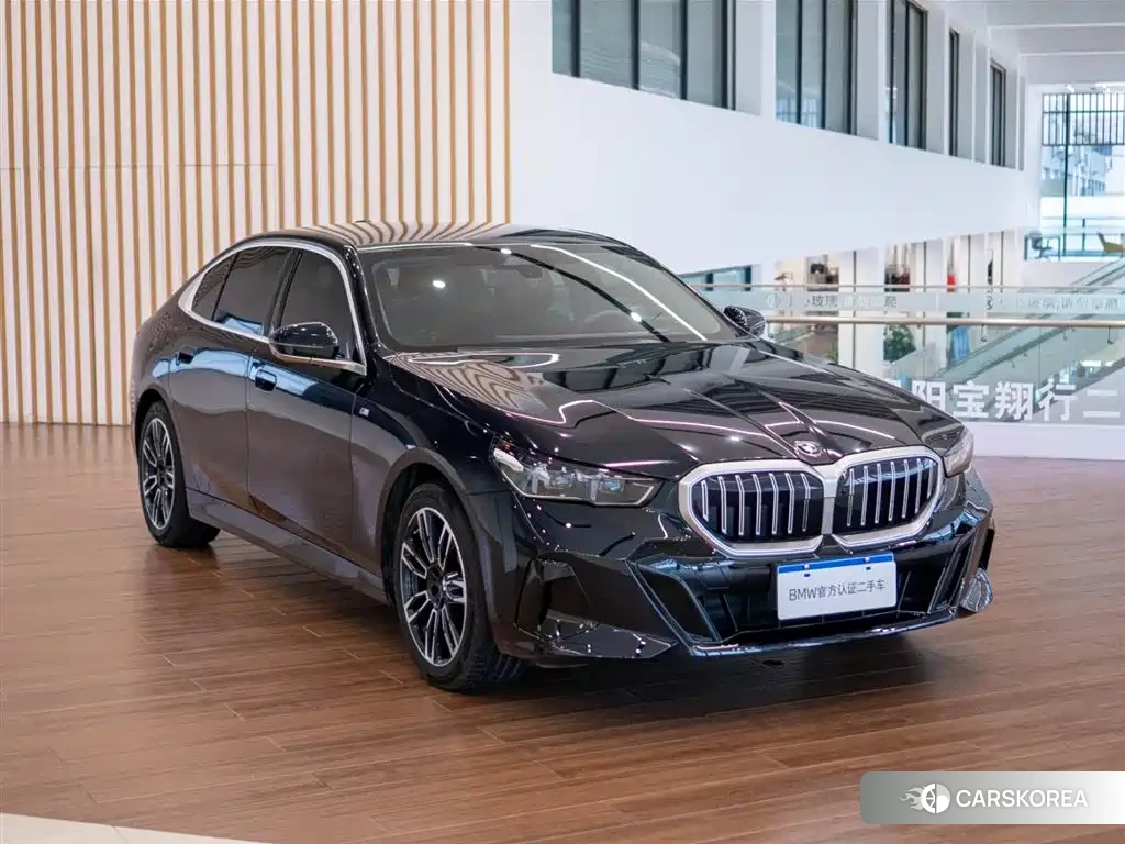 BMW 5 series id 4576341 из Китая 23