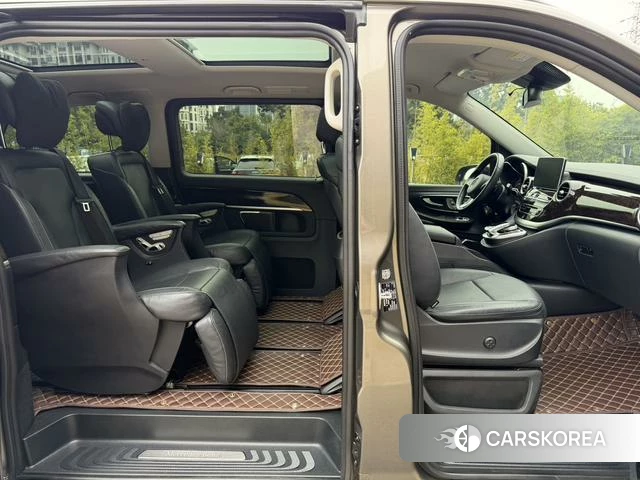 Mercedes-Benz V-class id 4222244 из Китая 20