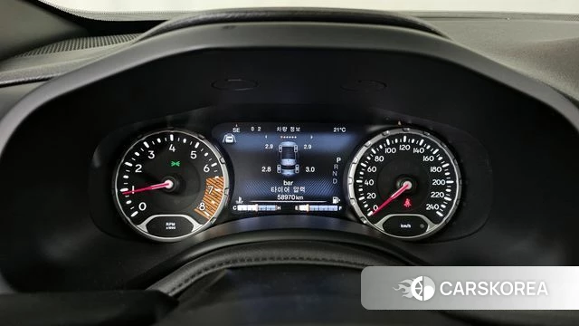 Jeep Renegade id 3923574 из Кореи 18