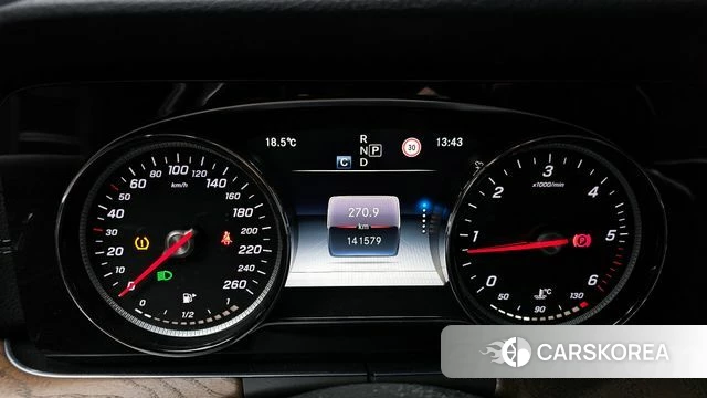 Mercedes-Benz E-Class W213 id 4188546 из Кореи 18