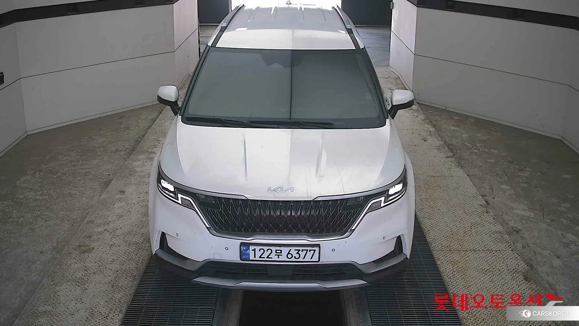 Kia Carnival id 4289627 из Кореи 35