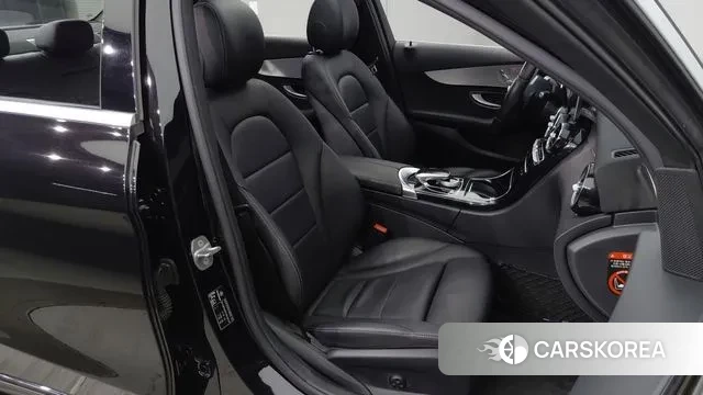 Mercedes-Benz C-Class W205 id 3705875 из Кореи 18