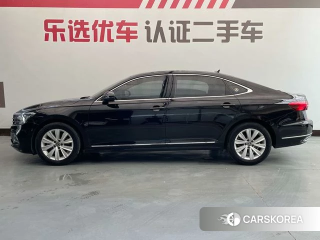 Volkswagen Passat id 4240950 из Китая 15