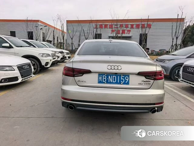 Audi A4L id 3889704 из Китая 8