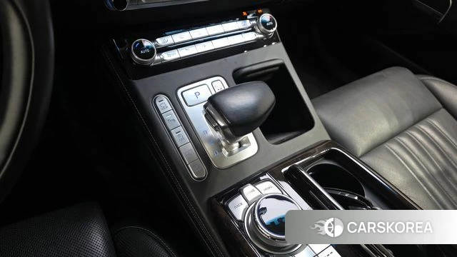 Genesis G90 id 4741998 из Кореи 30