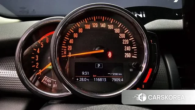 Mini Cooper D id 3193385 из Кореи 18