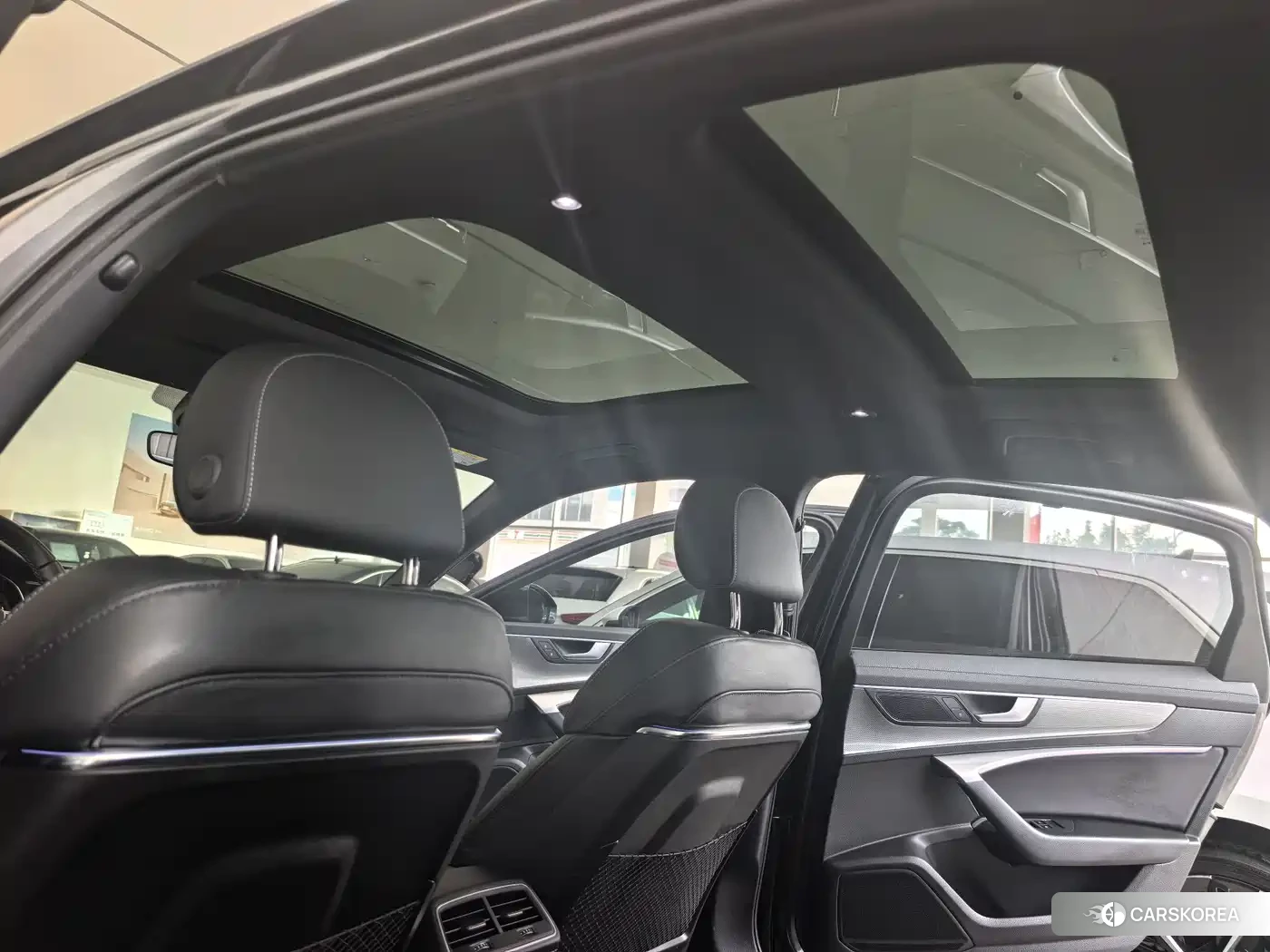 Audi A6L id 4514323 из Китая 18