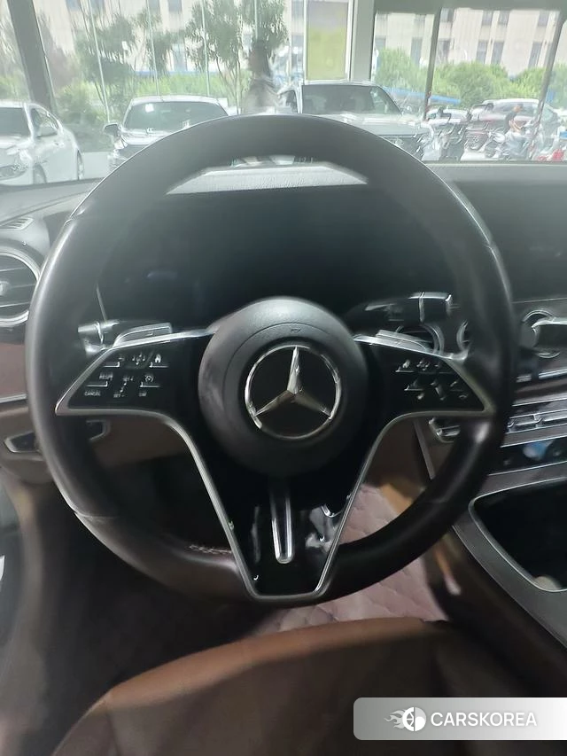 Mercedes-Benz E-class id 4334713 из Китая 14