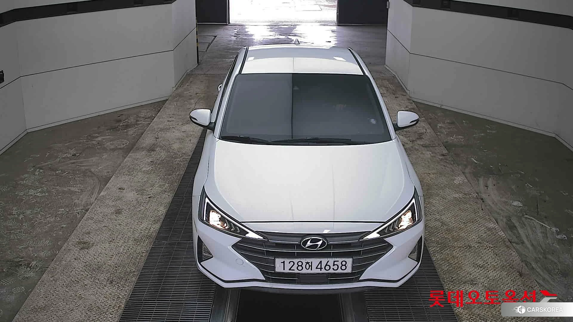 Hyundai Avante id 3869275 из Кореи 35