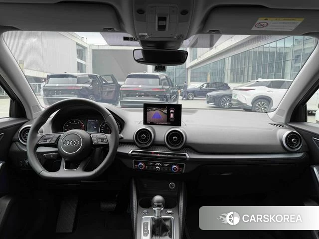 Audi Q2L id 4273769 из Китая 16