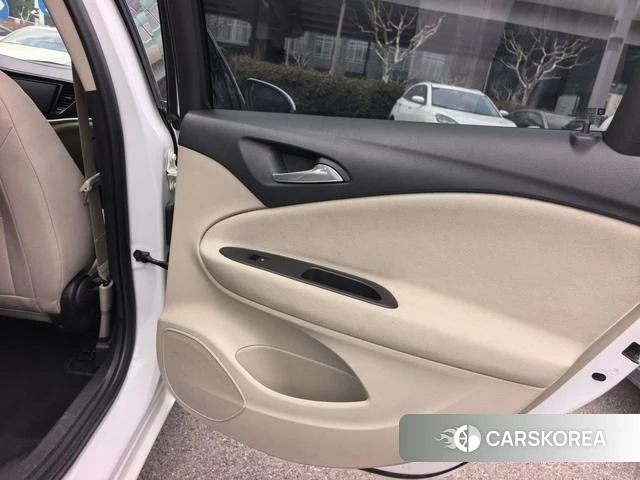 Buick Weilang id 4240235 из Китая 16