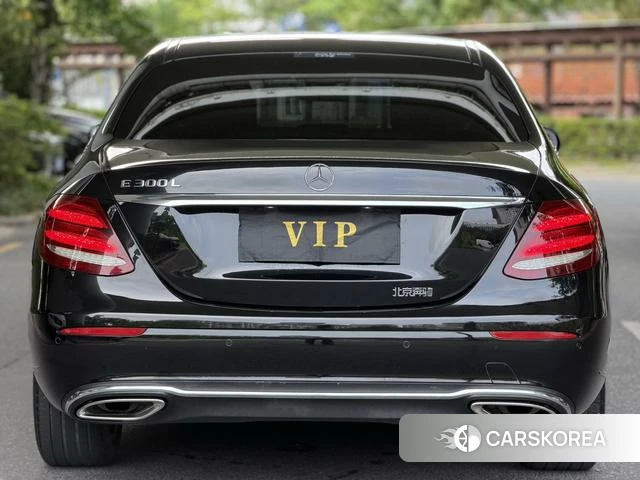 Mercedes-Benz E-class id 4222061 из Китая 8