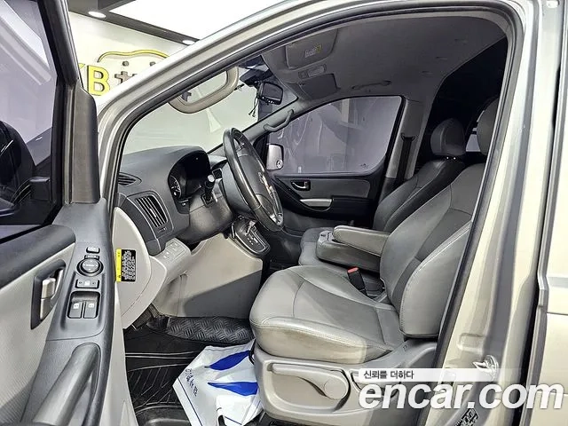 Hyundai The New Grand Starex id 2876413 из Кореи 18