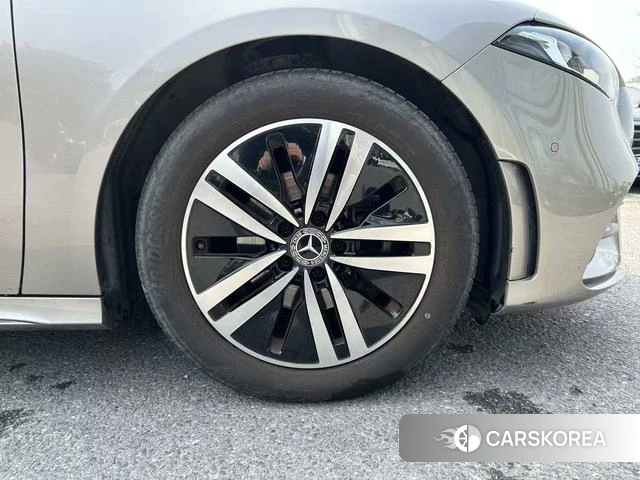 Mercedes-Benz Class A id 4213729 из Китая 15