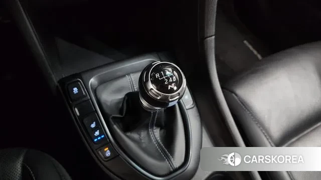 Hyundai Veloster (JS) id 3396673 из Кореи 18