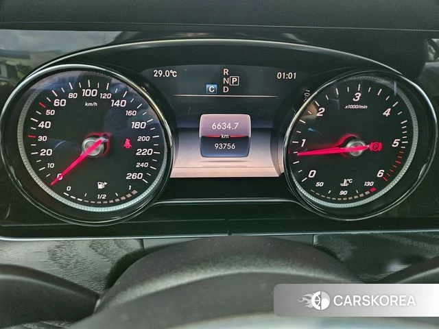 Mercedes-Benz E-Class W213 id 4887353 из Кореи 18
