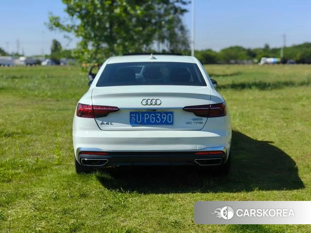 Audi A4L id 4336074 из Китая 8