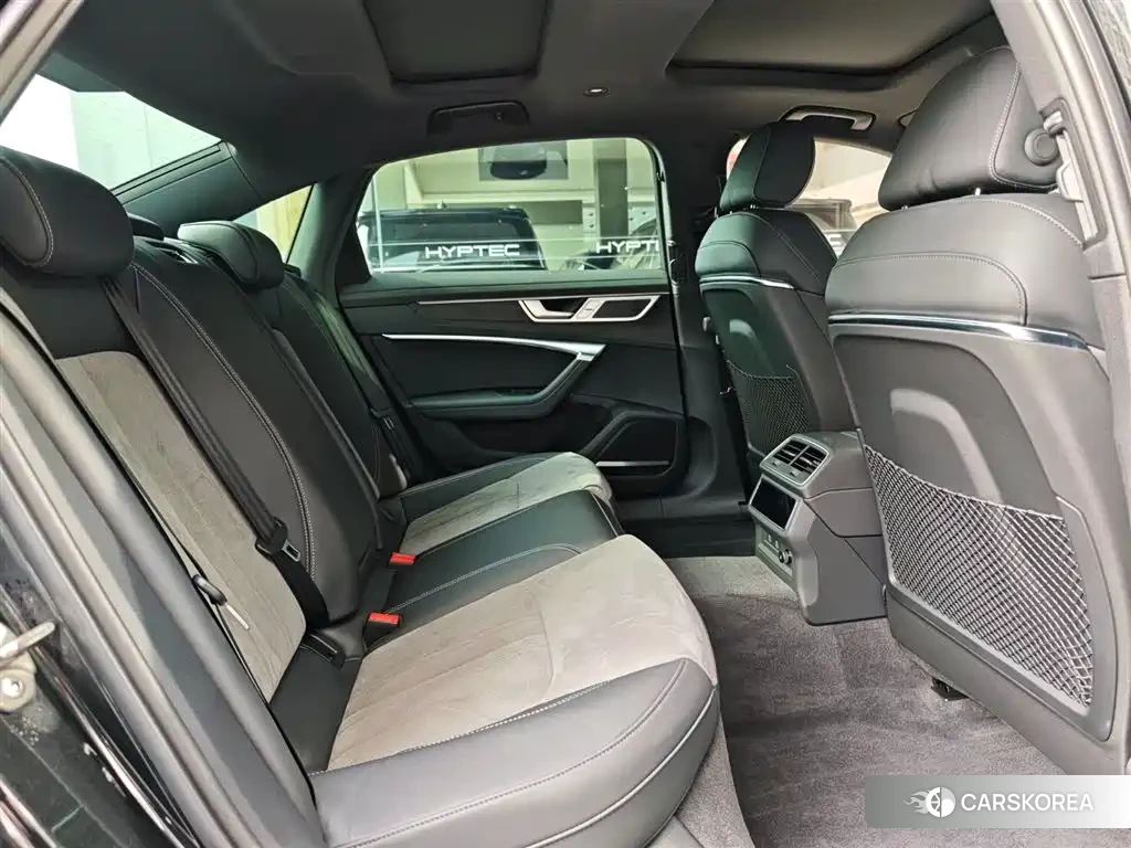 Audi A6L id 4538683 из Китая 15