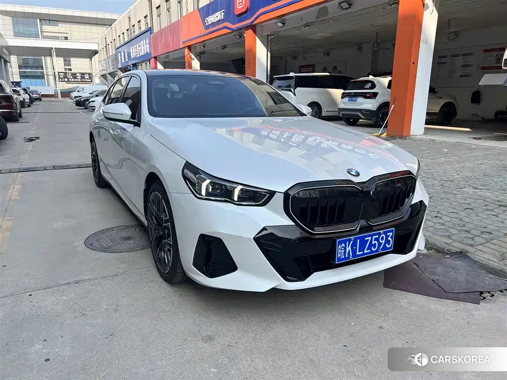 BMW 5 series id 4538799 из Китая 8