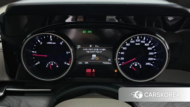 Kia Carnival 4th generation id 4414654 из Кореи 18