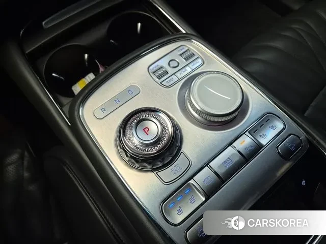 Genesis G90 (RS4) id 2930965 из Кореи 18