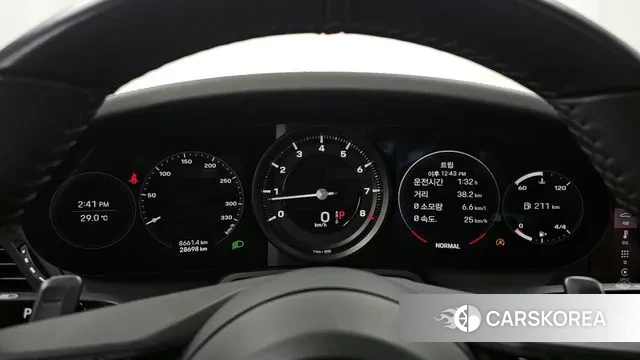 Porsche 911(992) id 3008768 из Кореи 18