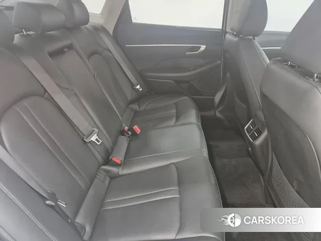 Hyundai Sonata (DN8) id 3789025 из Кореи 18