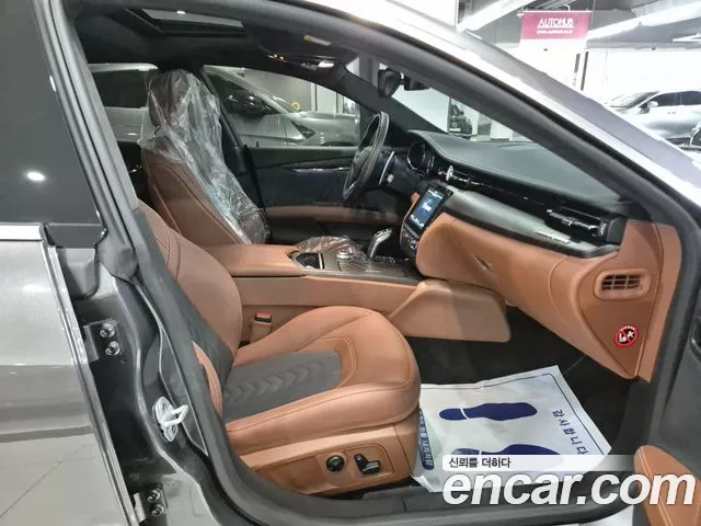 Maserati Quattroporte id 2669216 из Кореи 18