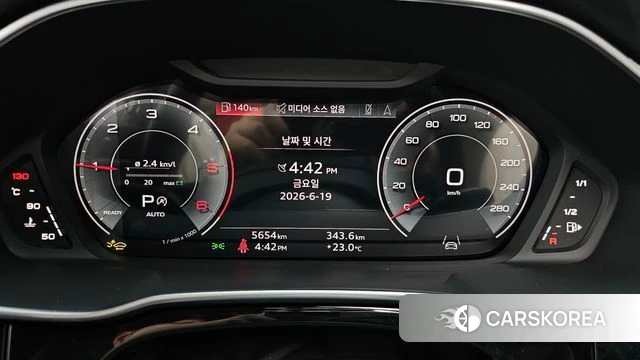 Audi Q3 (F3) id 4479967 из Кореи 30