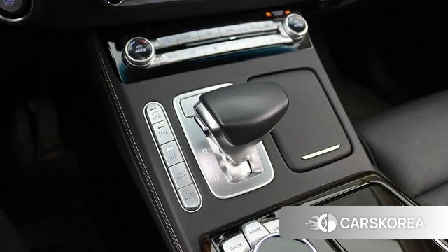 Genesis G90 id 4784810 из Кореи 18