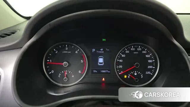 Kia Stonic id 3039334 из Кореи 18